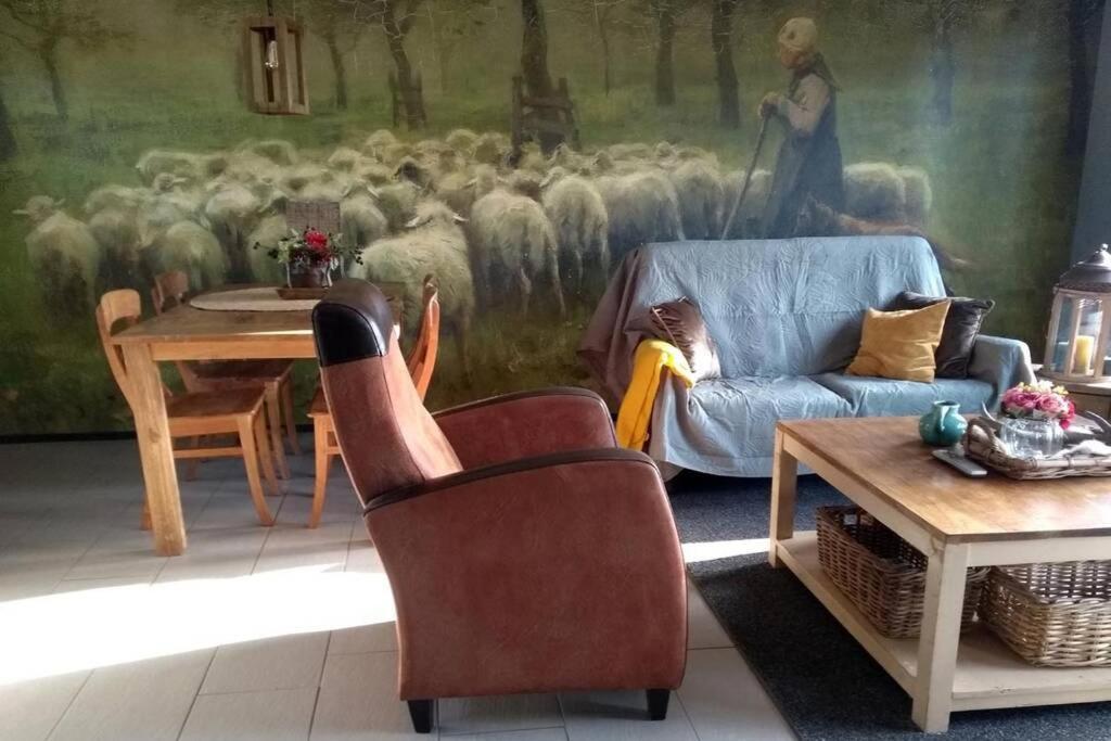 De Schaapskooi - Knus Veluws Vakantiehuisje Ede Extérieur photo